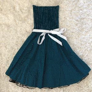 Vintage Blue&White Polk-a-dot Dress